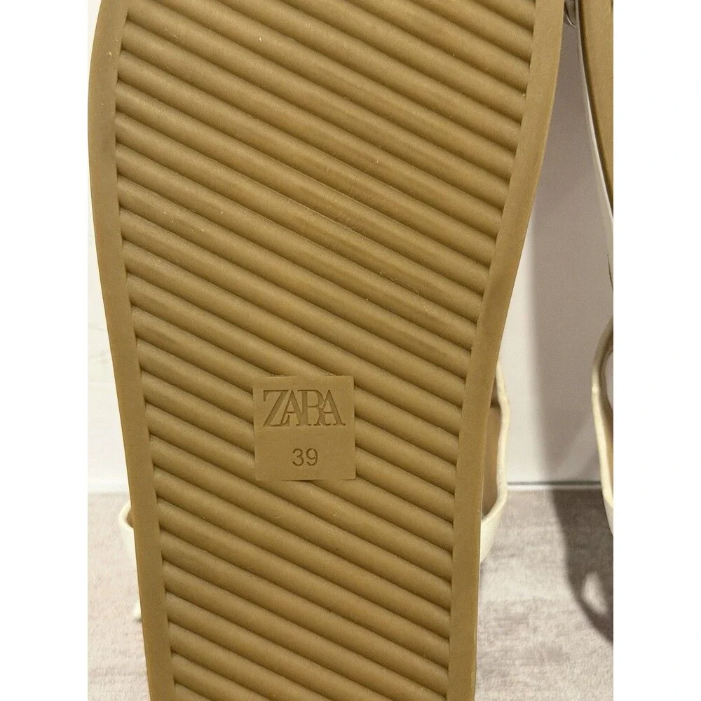 Zara Flat Leather Sandals with Metallic Bead - White EUR 39 US 8 - NWOT - Picture 16 of 16